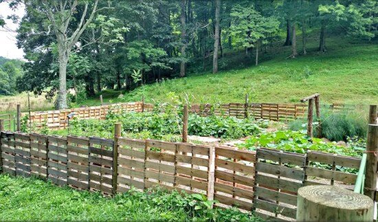 Large Pallet Garden Fence