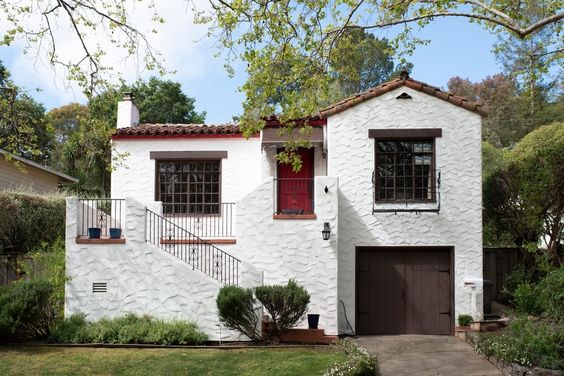 White Stucco House with Terracotta