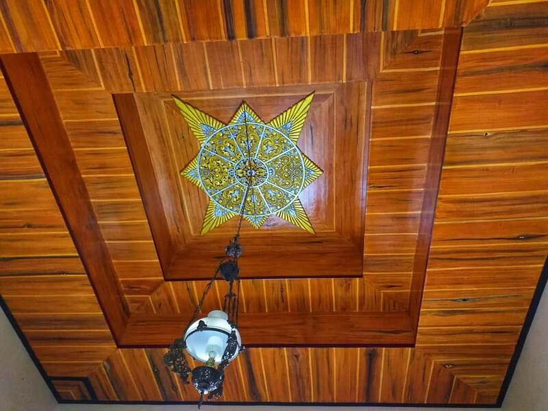 Natural Wood Finish Plywood Ceiling