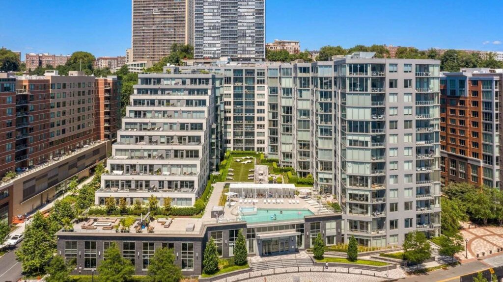 Luxury Living Just Minutes from Manhattan