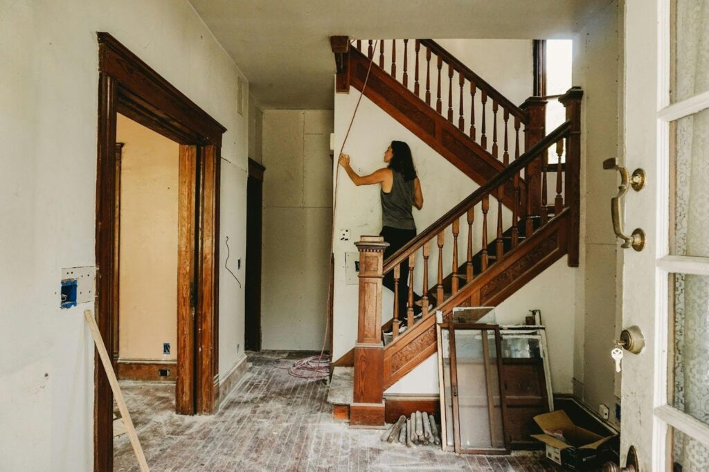 How to Prepare a Fixer-Upper for the Real Estate Market