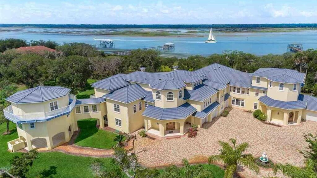 Trevor Lawrence's House Structure