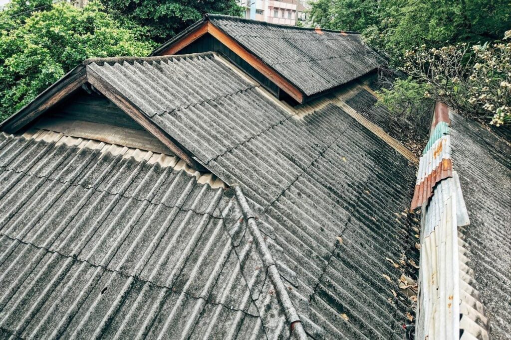 Signs Your Roof May Be Hurting Energy Efficiency