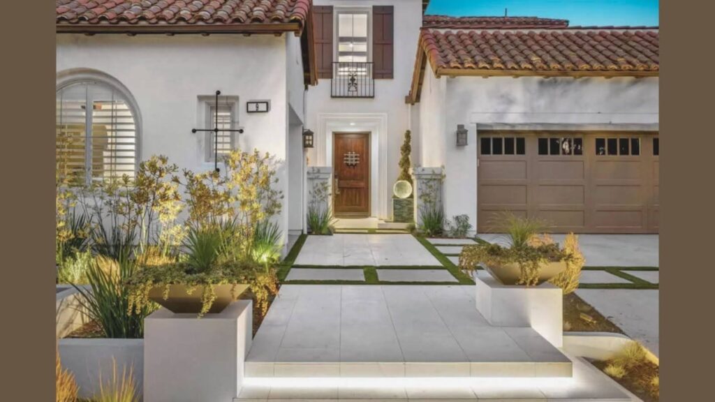 Peso Pluma's Mansion